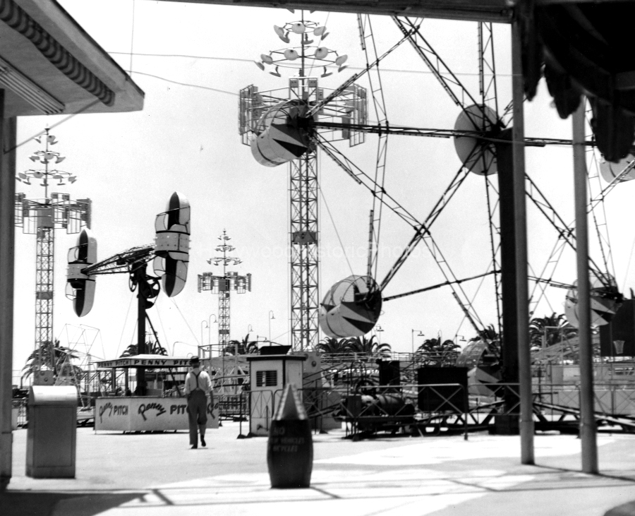 Long Beach 1950  WM.jpg